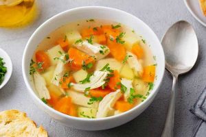 Sabor del caldo de pollo estilo mexicano