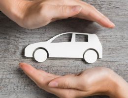 Administrar las primas de seguro de auto