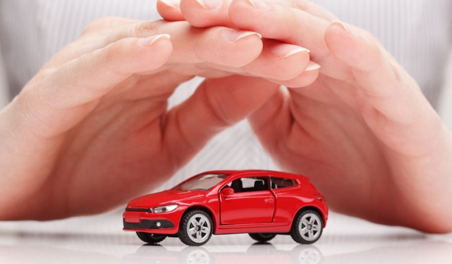 ¿Cuánto debe costar un seguro de automóvil al mes?